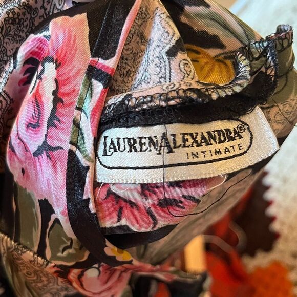 Vintage floral satin midi slip dress - Picture 14 of 14